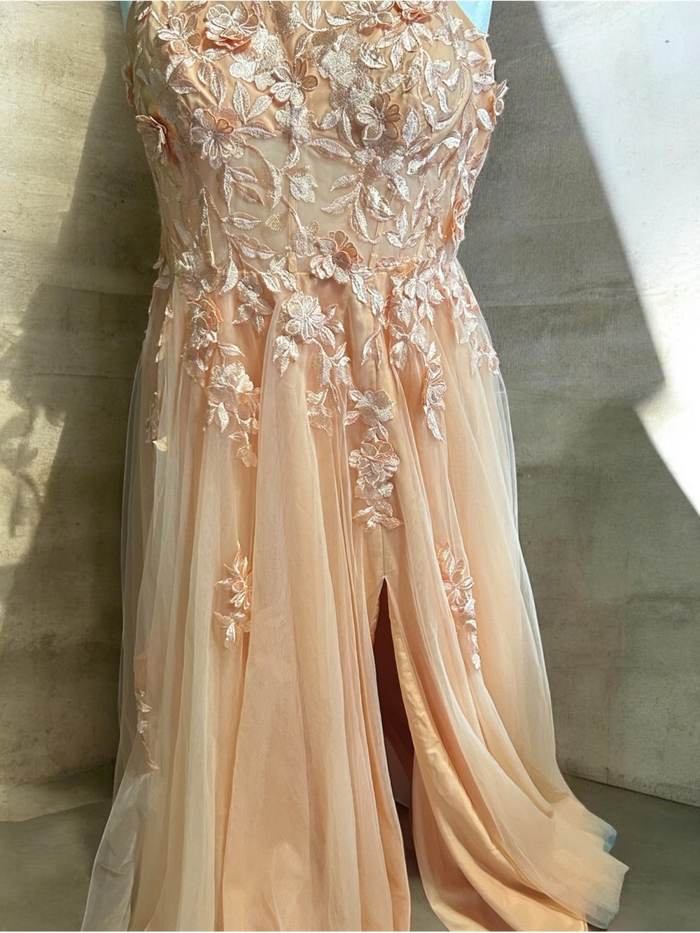 Blush Peach Floral Appliqué Prom Gown/Bridesmaid Dress Size 20 NWT